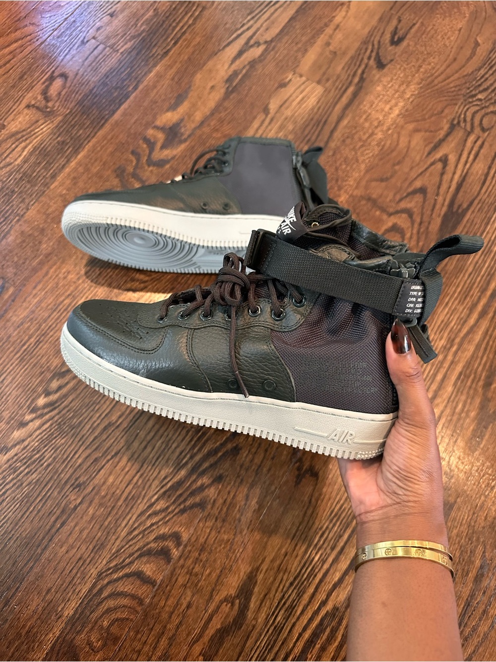 Nike Men's SF Air Force 1 Mid Dark Green